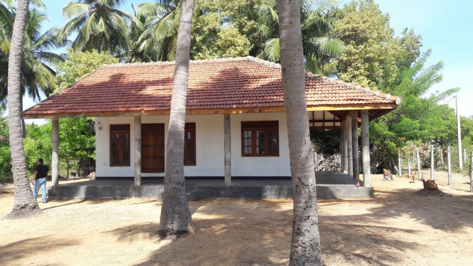 FRONT VIEW OF THE CHALET